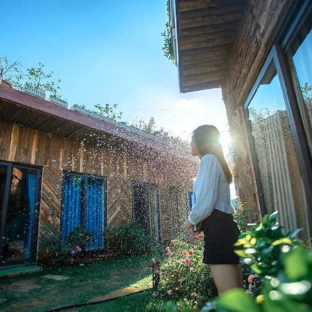 Moc Chau Hobbiton Bed & Breakfast Bagian luar foto