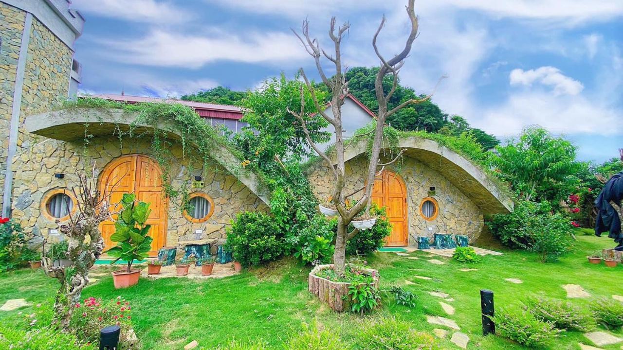 Moc Chau Hobbiton Bed & Breakfast Bagian luar foto