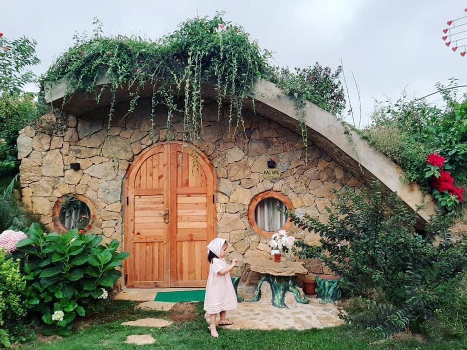 Moc Chau Hobbiton Bed & Breakfast Bagian luar foto