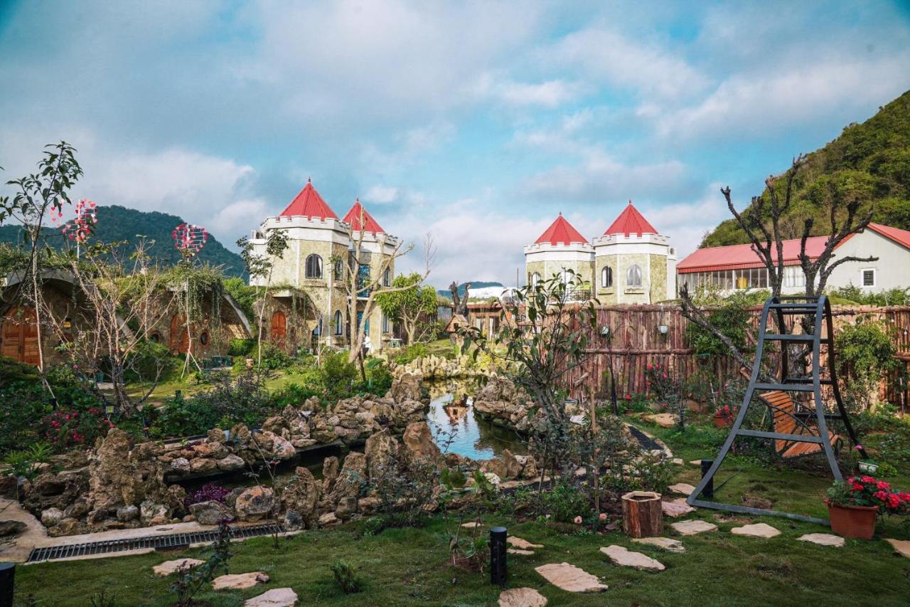 Moc Chau Hobbiton Bed & Breakfast Bagian luar foto